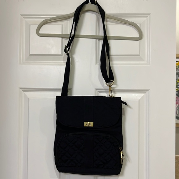 Travelon Bags Nwot Travelon Black Crossbody Poshmark